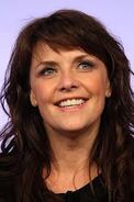 Amanda Tapping4