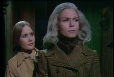Collection 19 | The Dark Shadows Wiki | Fandom