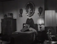 Carolyn's room_ep100