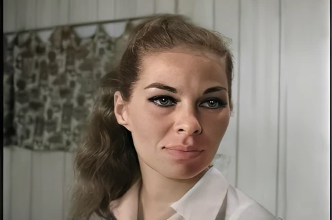 AUDREY - SMOOTHER LIPS - JPEG