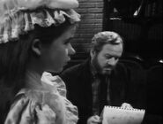 0260.jpg (22 KB) Sam draws a picture of Sarah