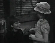 0258.jpg (19 KB) Sarah visits Maggie Evans