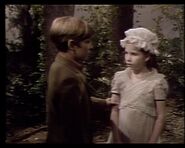 327kl.jpg (206 KB) David seeks answers from Sarah