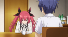 Kotori talking with Shido