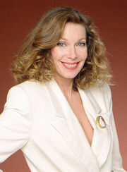 Laura Horton Crop.jpg