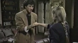 Eve meets her uncle Drew