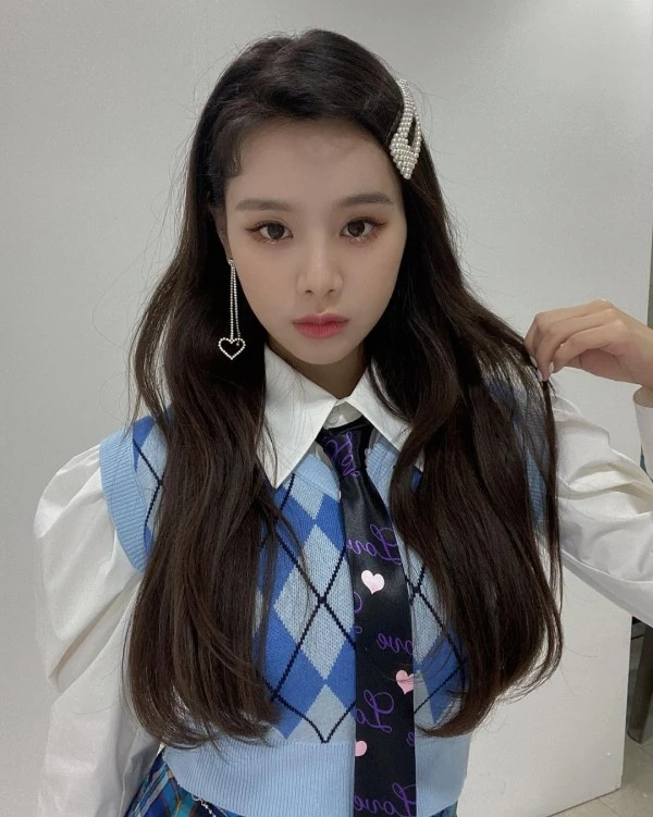 Your Daily Dose of Kpop Day 119 | Fandom