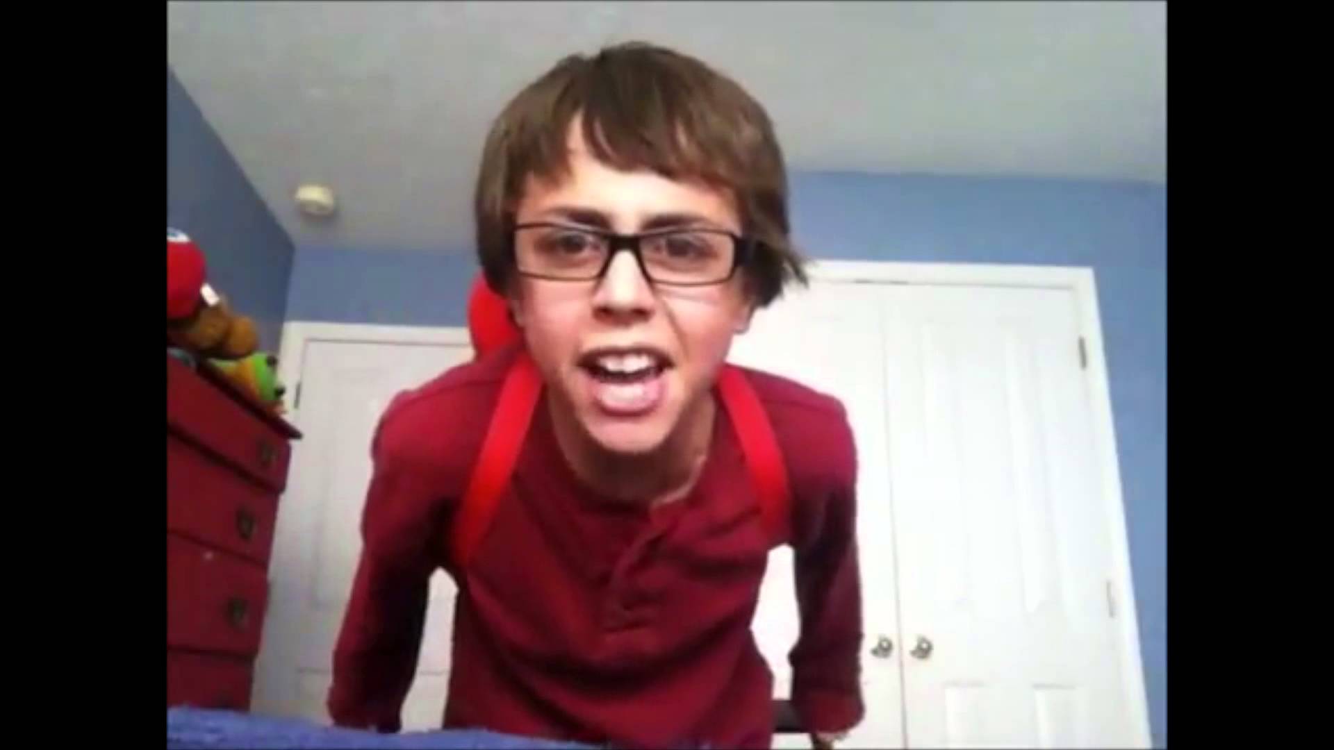 sammy  mqdefault.jpg