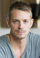 Joel Kinnaman Rick Flag