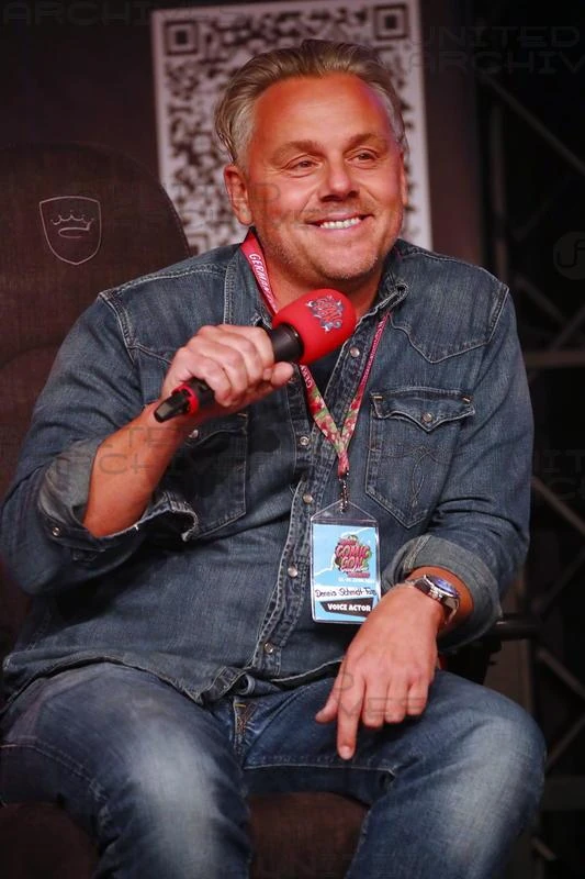 Dennis SchmidtFoß DC Extended Universe Wiki Fandom