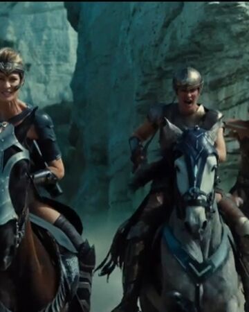 Amazonen Dc Extended Universe Wiki Fandom
