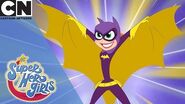 DC Super Hero Girls Batgirl To The Rescue! Cartoon Network UK 🇬🇧