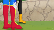 Wonder Woman DCSHG Feets