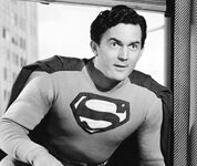 Superman Kal-El Filmový seriál Filmové seriály se Supermanem