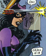 Selina Kyle Túnel do Tempo Vigilantes no Apartamento 3B