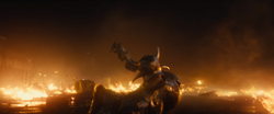 Ares socando a Mulher Maravilha