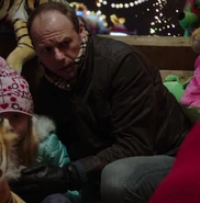 Jesse Bond as Father at Carnival.jpg (115 KB) Jesse Bond as Father at Carnival