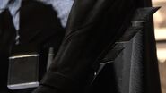 Gauntlets of Standard Batsuit