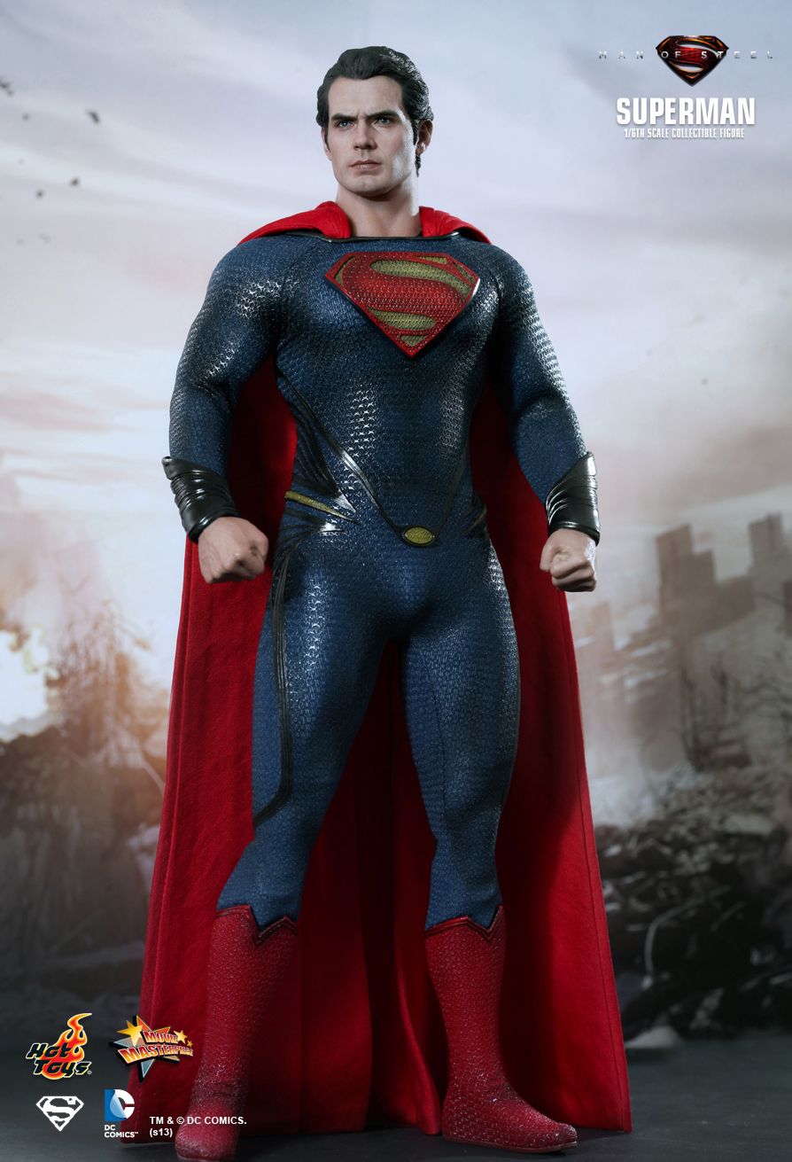 https://static.wikia.nocookie.net/dccu/images/2/25/HotToys_MoS_Superman.jpg/revision/latest?cb=20201126214344