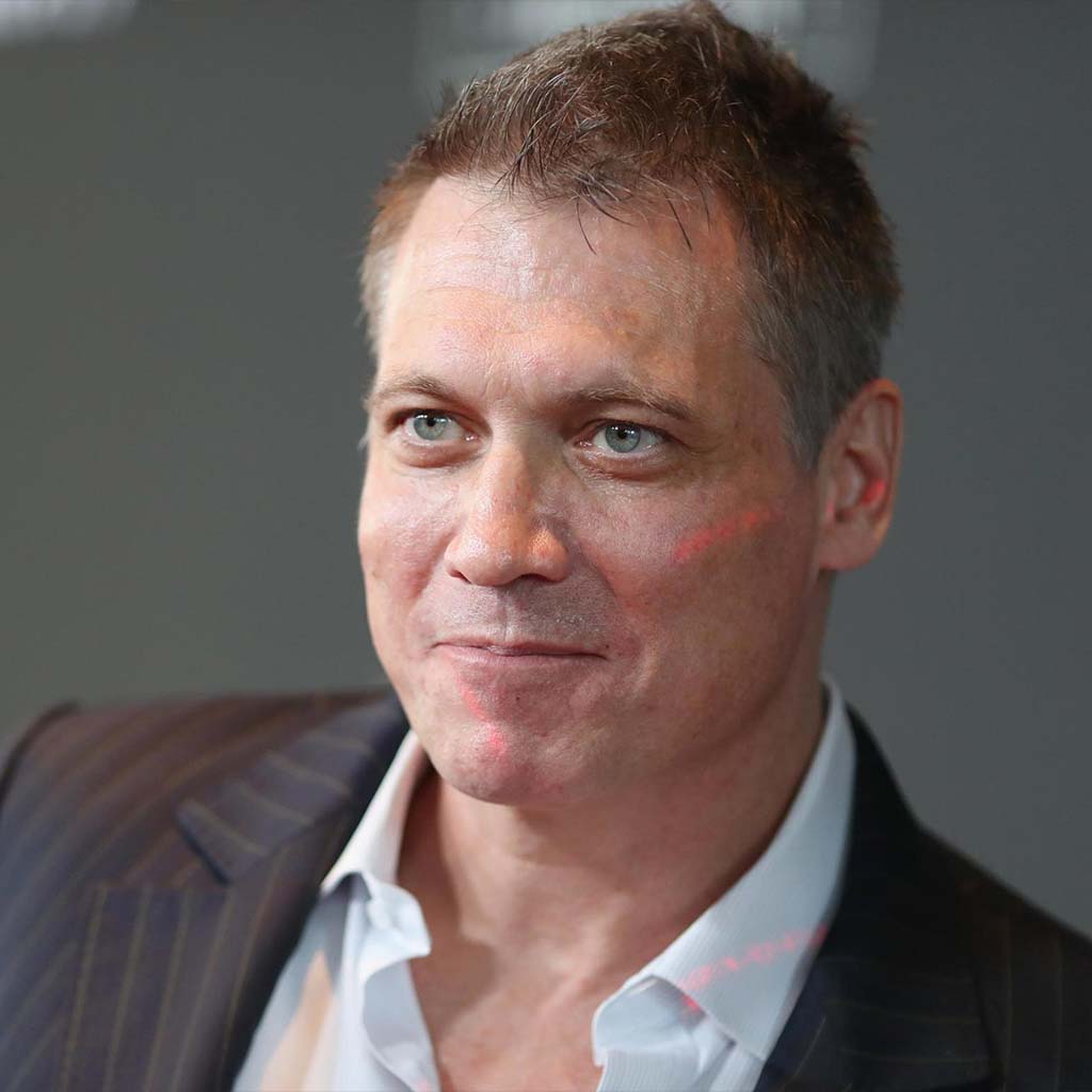 Holt McCallany DC Extended Universe Wiki Fandom