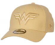 New Era WW84 Gold