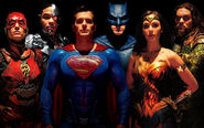 Justice League - Group portrait with Superman