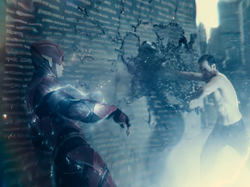 Flash avoids Superman's punches (Zack Snyder's Justice League)
