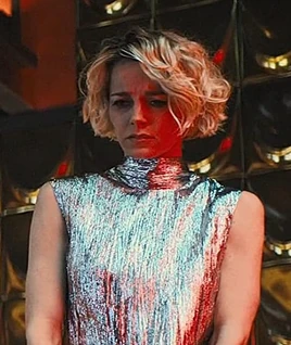 Erika (Birds of Prey)