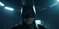 Batman introduces himself