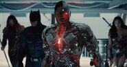 Justiceleague-trailerbreakdown-cyborg-lab