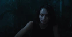 Cazo befriends King Shark