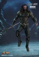 Aquaman 1:6 scale posable figure