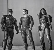 Ben Affleck, Henry Cavill and Gal Gadot on the set of Justice League