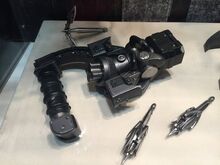 E7078 batman-v-superman-prop