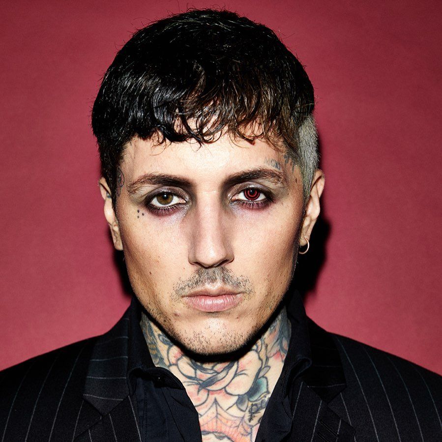 Oliver Sykes – Wikipédia