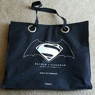 Tote bag