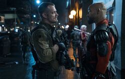 Deadshot talking with Flag