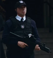 London guard.jpg (105 KB) Rob Vowles as Head of Security at the Old Bailey