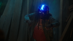 Adebayo activa el casco torpedo humano