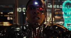 Stone despierta como Cyborg