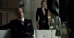 Lex se reúne con Slade