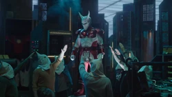 Smith vuelve a ser el White Dragon.