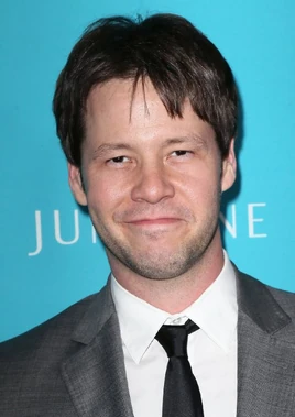 Ike Barinholtz