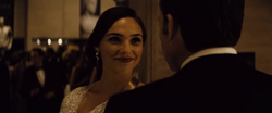 Diana Prince conociendo a Bruce Wayne