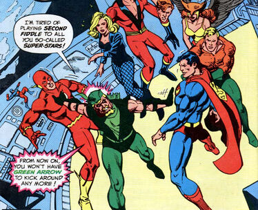 Green arrow quit jla
