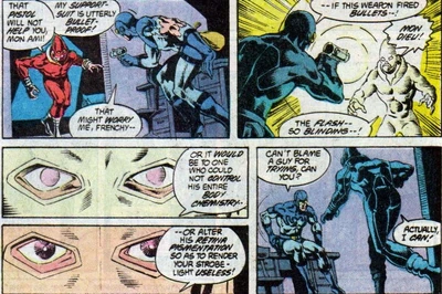 O  usa sua pistola para tentar cegar o vilão ; entretanto, este tem o poder de adequar suas retinas a iluminação.