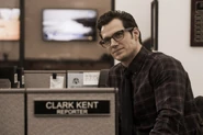 Henry-cavill-clark-kent-batman-vs-superman.jpg (1.64 MB)