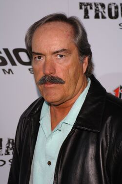 Powers Boothe