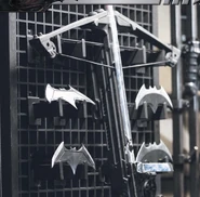 Bat-weaponry1.jpeg (186 KB)
