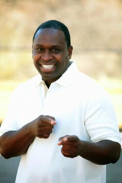 Derrick Simmons